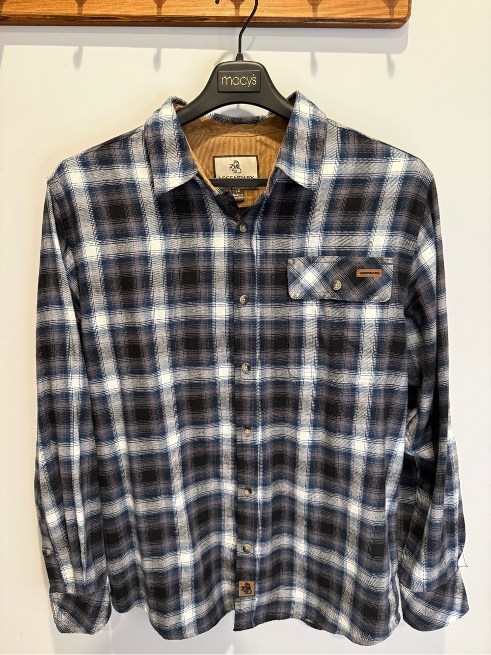 Legendary Whitetails Men’s Navy and White Plaid Button-Down Flannel Shirt